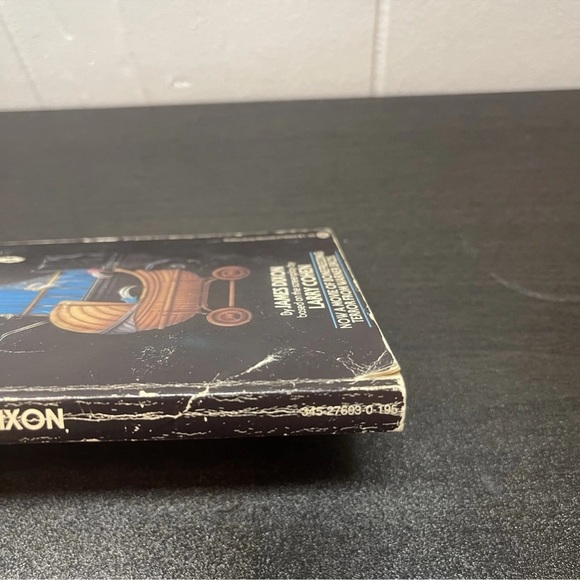 It Lives Again! by James Dixon - Paperback Horror Book - 1st Edition - Picture 4 of 8